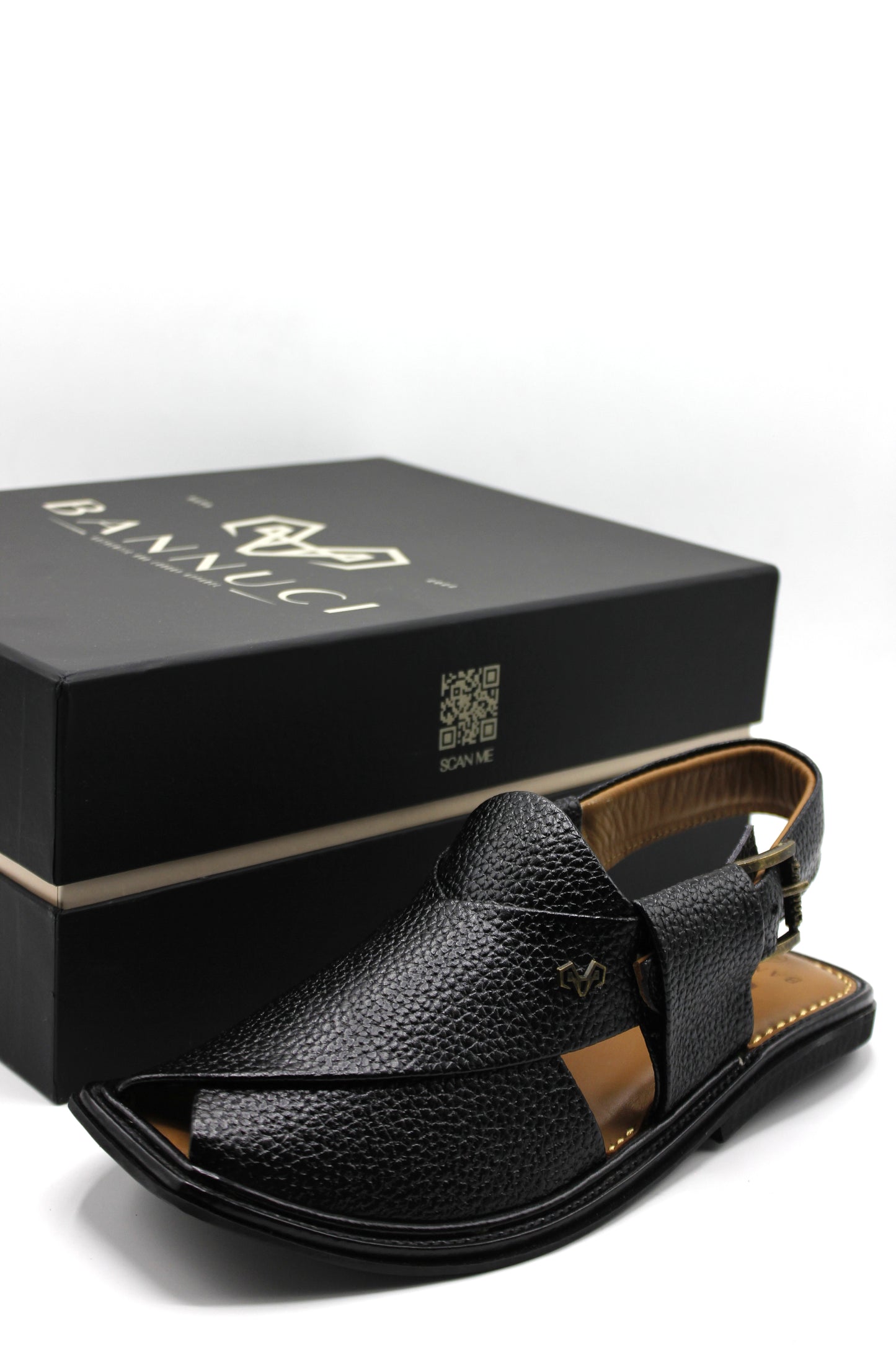 Luxuy Traditional Black Granular  Peshawari Chappal