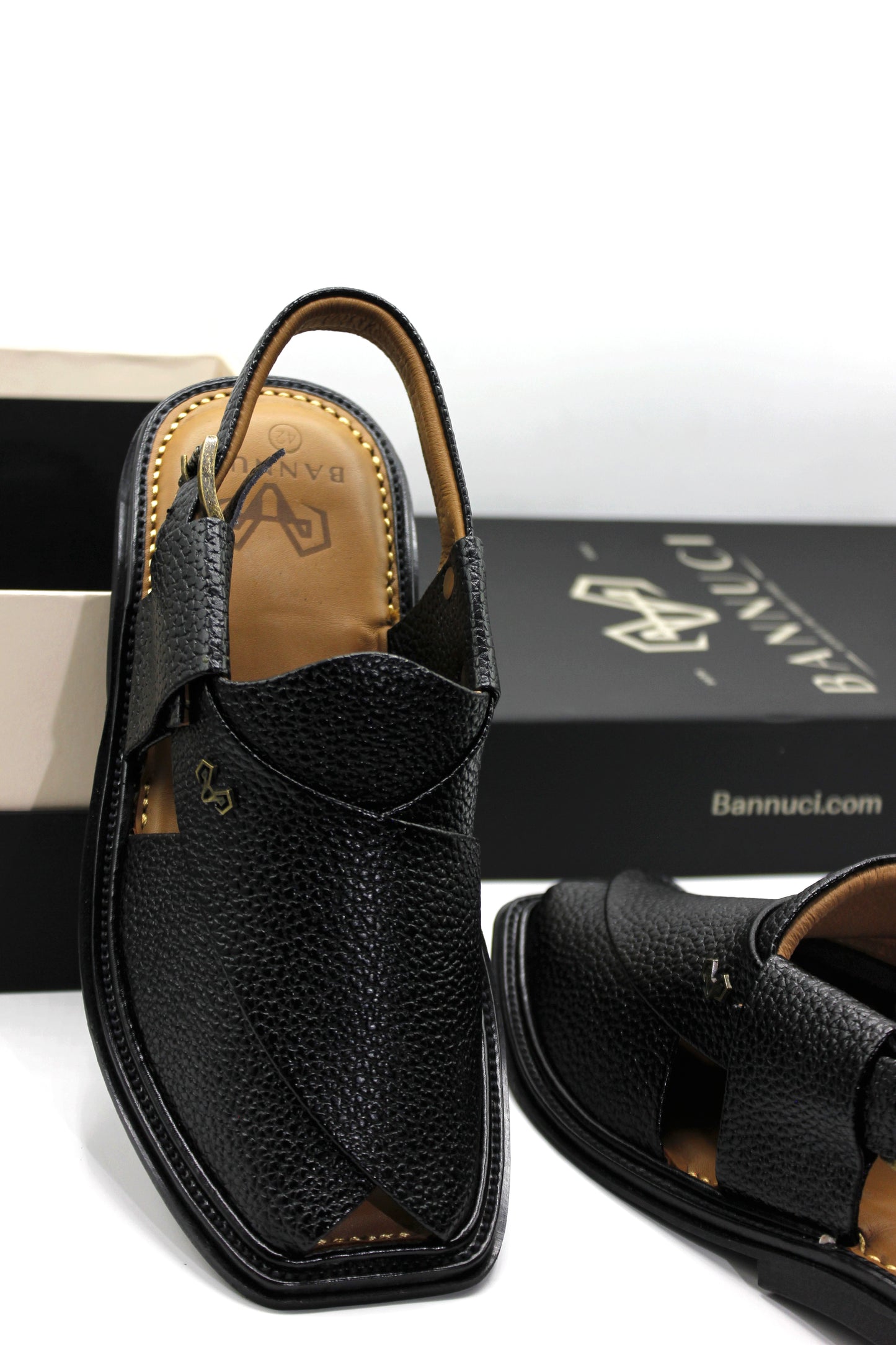 Luxuy Traditional Black Granular  Peshawari Chappal