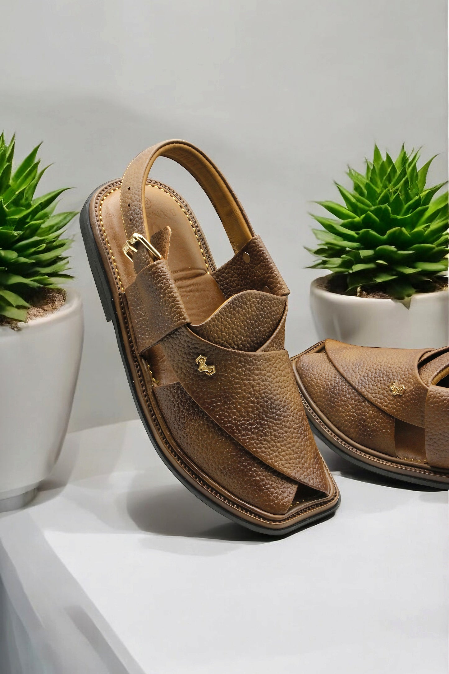 Luxuy Traditional Dauble Shade Brown Granular  Peshawari Chappal