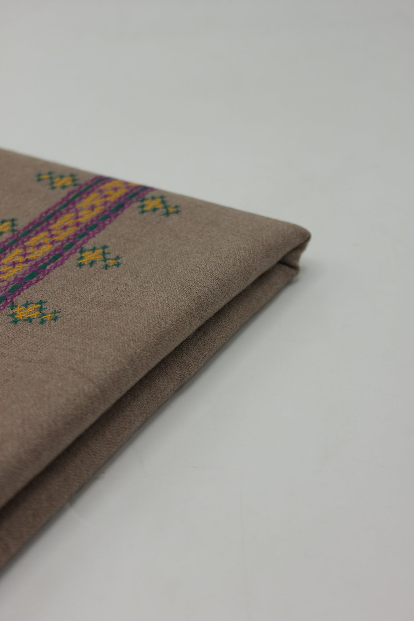 PREMIUM QUALITY BROWN HAND  EMBROIDERY WOOLEN SHAWL FOR WOMEN