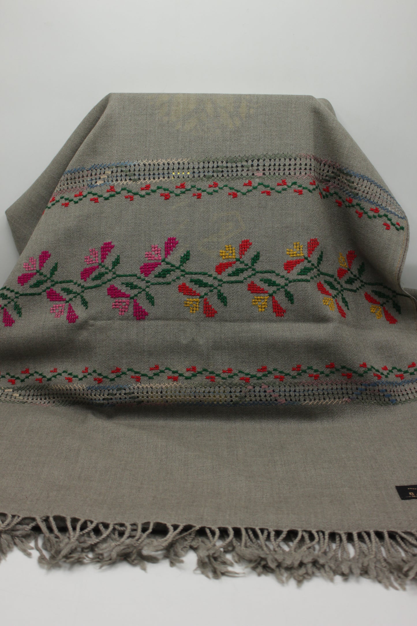 PREMIUM QUALITY LIGHT GRAY HAND  EMBROIDERY WOOLEN SHAWL FOR WOMEN