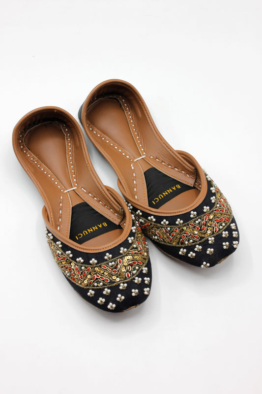 Premium Quality Black Pearl Embroidered Khussas