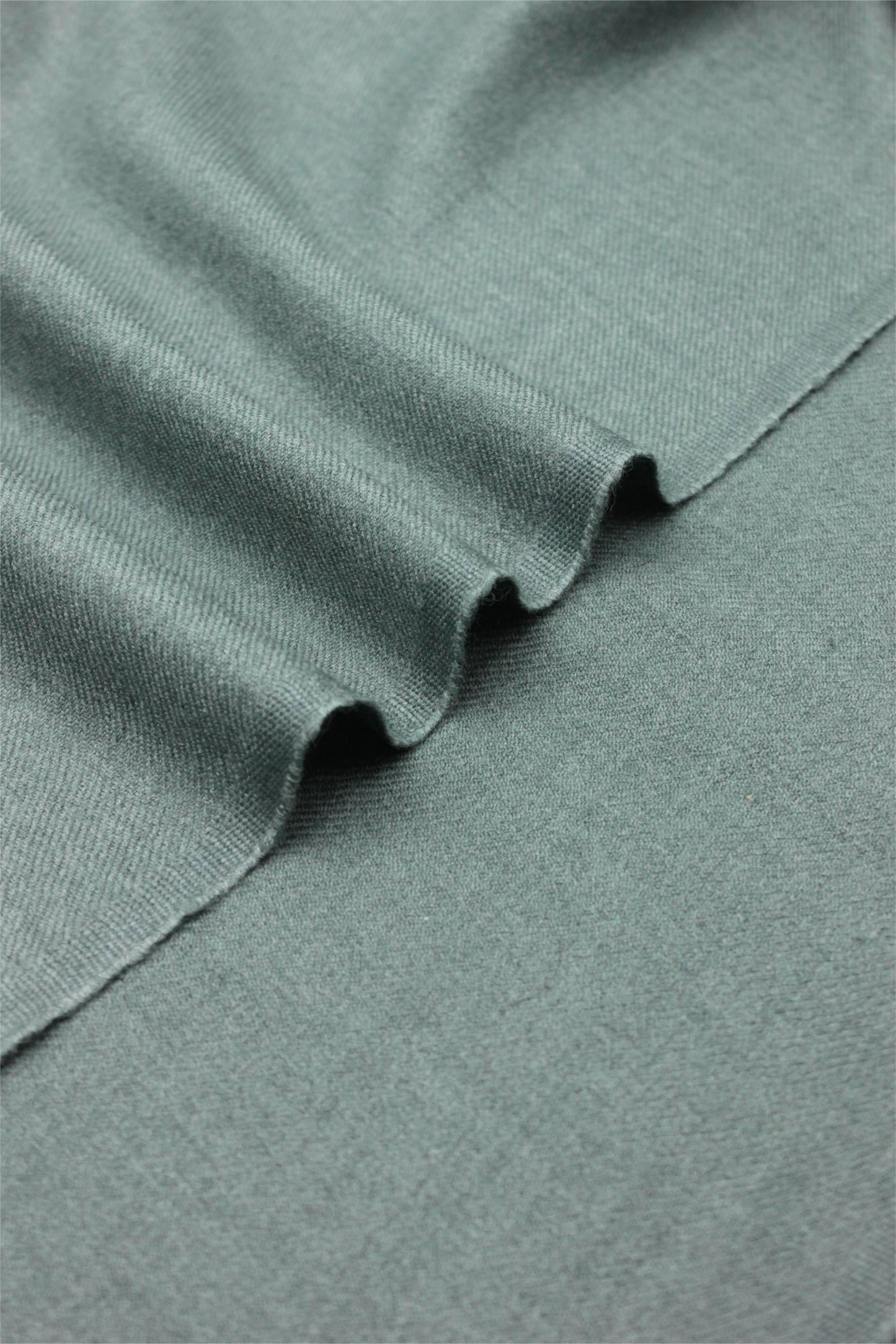 Premium Quality  Single Fiber Gray Plain Pure Woolen Shawl