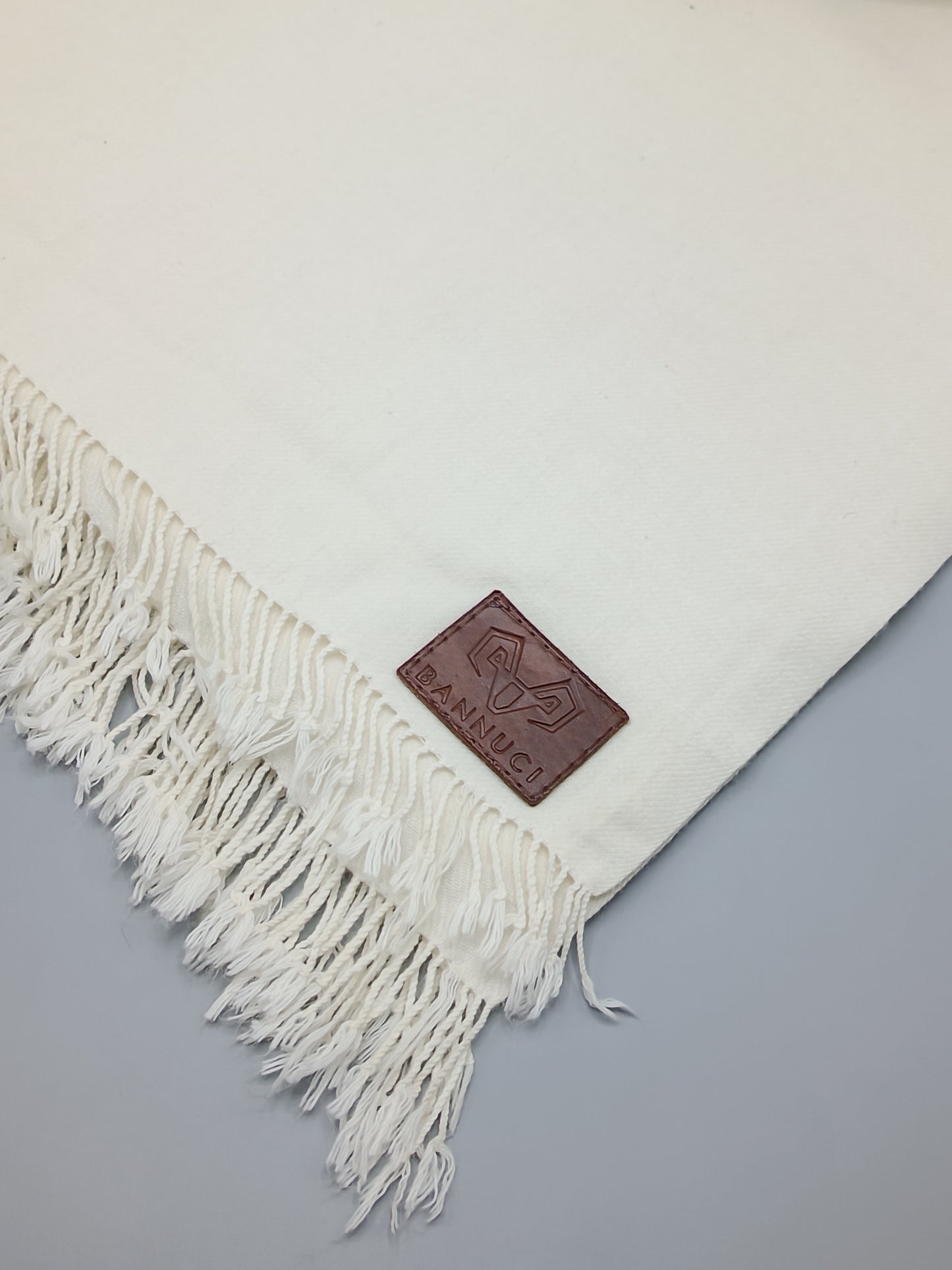 Premium Quality Off-white Woolen Blend Shawl